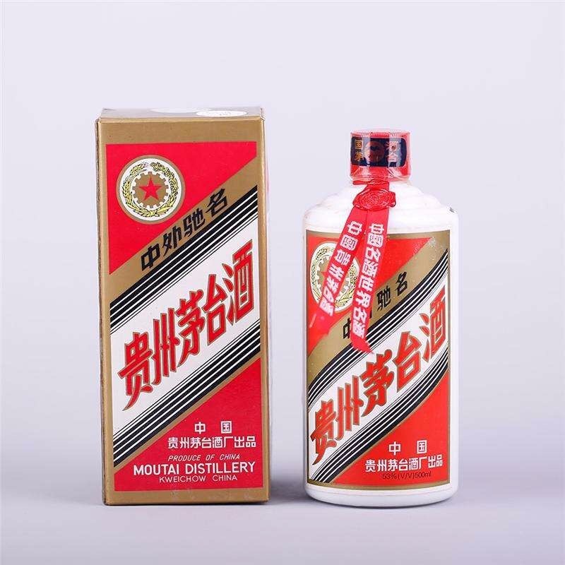 為什么飛天茅臺比五星茅臺多兩個小酒杯？有什么作用？