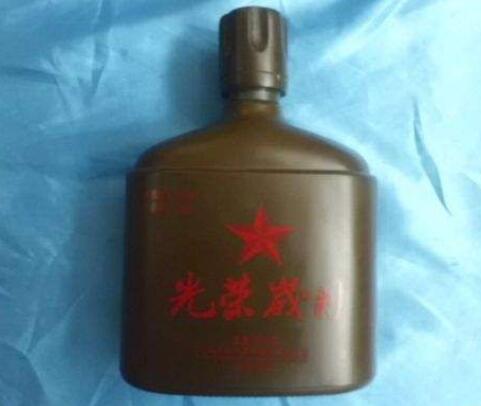 38度宋河光榮歲月酒500ml白酒價格多少？是日?？诩Z酒么？