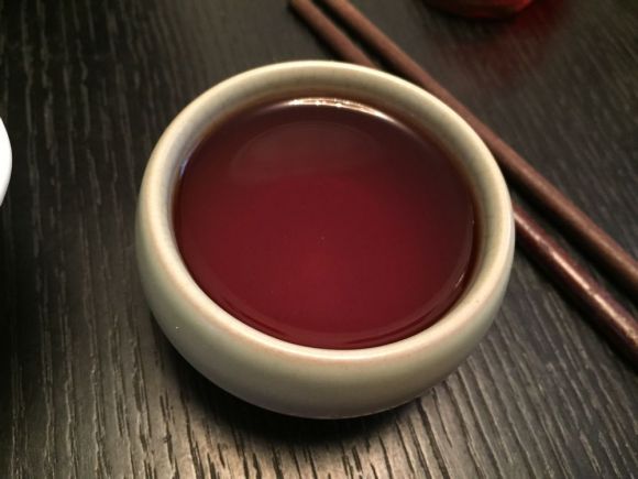 簡(jiǎn)要介紹黃酒的主要藥理功效