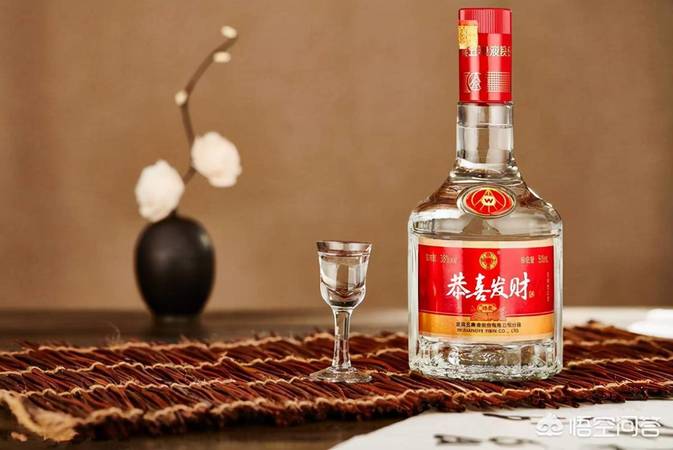 五糧液產(chǎn)過萬歲酒嗎(五糧液祖國萬歲酒)