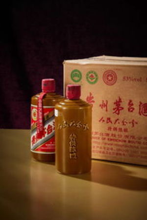 茅臺(tái)80年陳釀新包裝(80年代茅臺(tái)包裝)