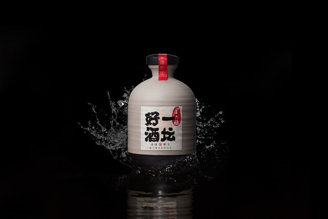 金六福國釀酒多少錢(金六福酒價(jià)格多少錢)