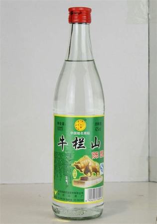 牛欄山白酒什么價格,香精勾兌酒牛欄山