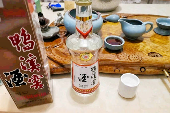 貴州元和酒濃香型白酒(貴州元和酒多少錢一瓶)