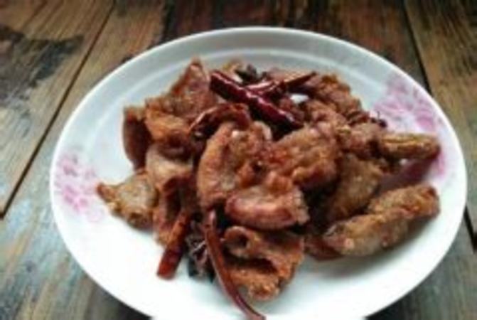 吃燒肉配什么酒,吃什么食物配酒喝更爽