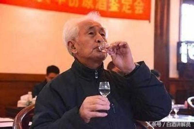 茅臺(tái)和郎酒哪個(gè)好喝,茅臺(tái)酒和郎酒有什么不同